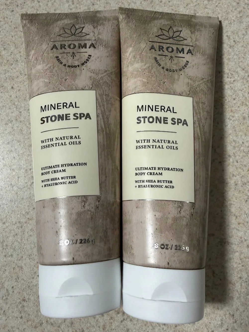 Bath & Body Works Mineral Stone Spa Ultimate Hydration Body Cream Lot 2x 8 oz